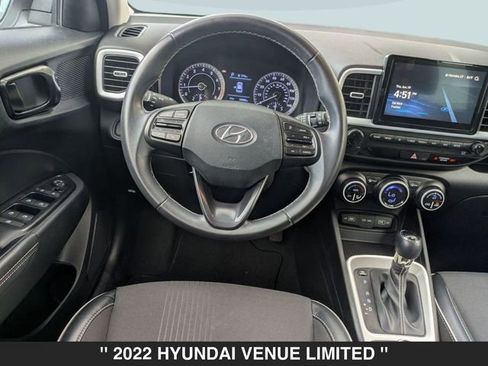 Used 2022 Hyundai Venue Limited w/ Cargo Package image 16