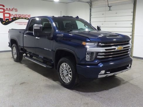 Used 2020 Chevrolet Silverado 3500 High Country w/ Z71 Off-Road Package image 5