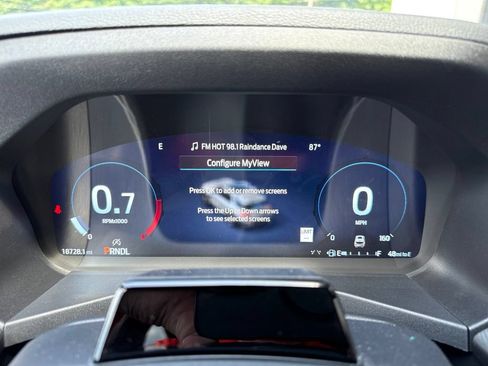Used 2025 Ford Explorer ST-Line w/ ST-Line Street Pack AWD/4WD image 9
