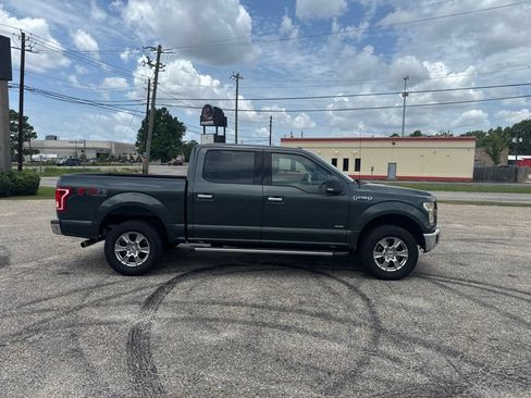 Used 2015 Ford F150 XLT w/ Equipment Group 302A Luxury AWD/4WD image 15
