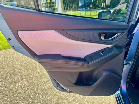 Used 2018 Subaru Crosstrek 2.0i Limited AWD/4WD image 19