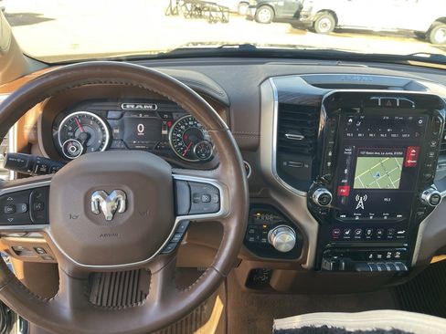 Used 2020 RAM 1500 Laramie image 9