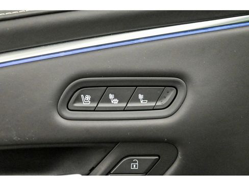 Used 2022 Cadillac Escalade Sport Platinum w/ Heavy-Duty Trailer Package image 34