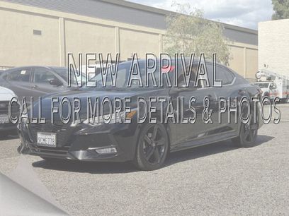 Certified 2022 Nissan Sentra SR w/ Midnight Edition