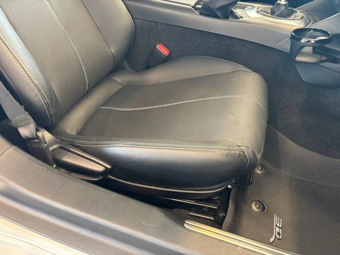 Used 2023 MAZDA MX-5 Miata Grand Touring RWD image 20