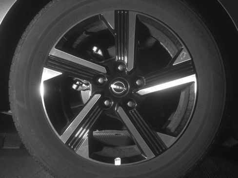 Used 2025 Nissan Sentra SV image 15