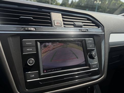 Used 2018 Volkswagen Tiguan S AWD/4WD image 11