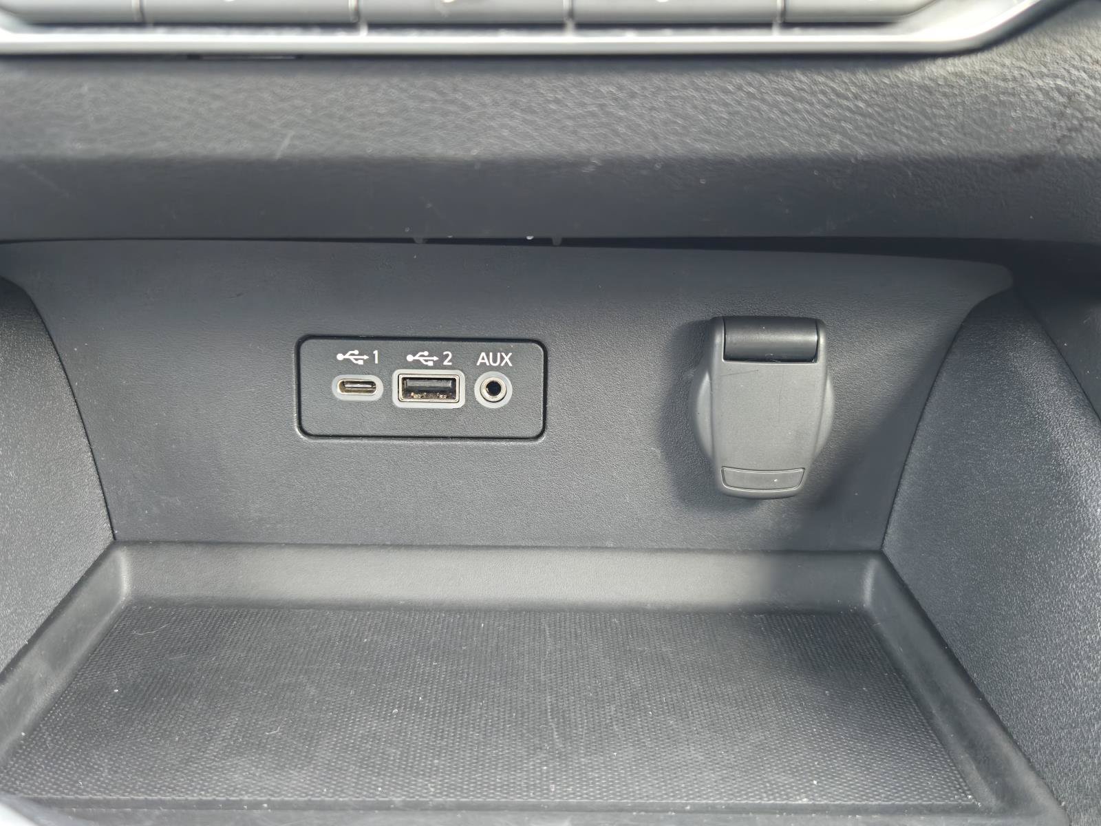 Used 2022 Nissan Altima 2.5 SR FWD image 12