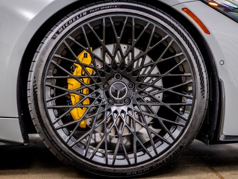 Used 2025 Mercedes-Benz AMG GT 63 image 38