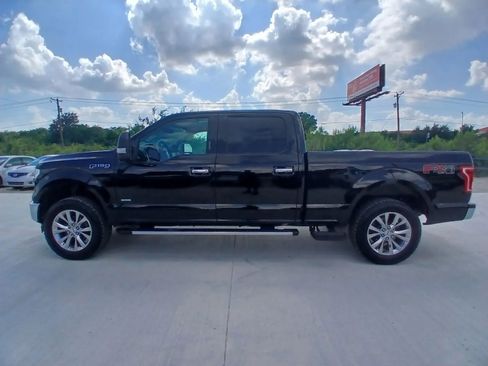 Used 2016 Ford F150 XLT w/ Equipment Group 302A Luxury AWD/4WD image 8