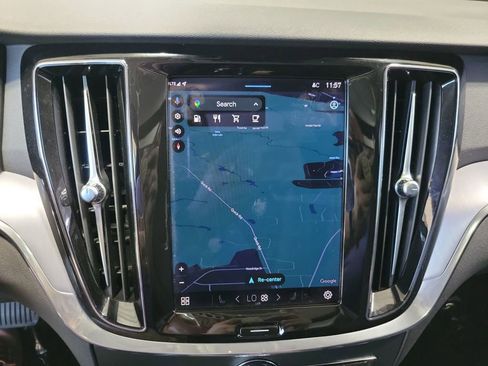 Used 2024 Volvo S60 B5 Core image 55