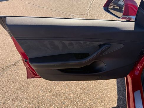 Used 2018 Tesla Model 3 Long Range RWD image 14