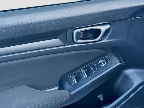 Certified 2022 Honda Civic Sport image 16