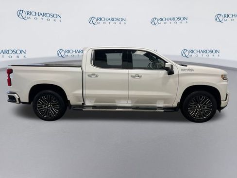 Used 2019 Chevrolet Silverado 1500 High Country image 6