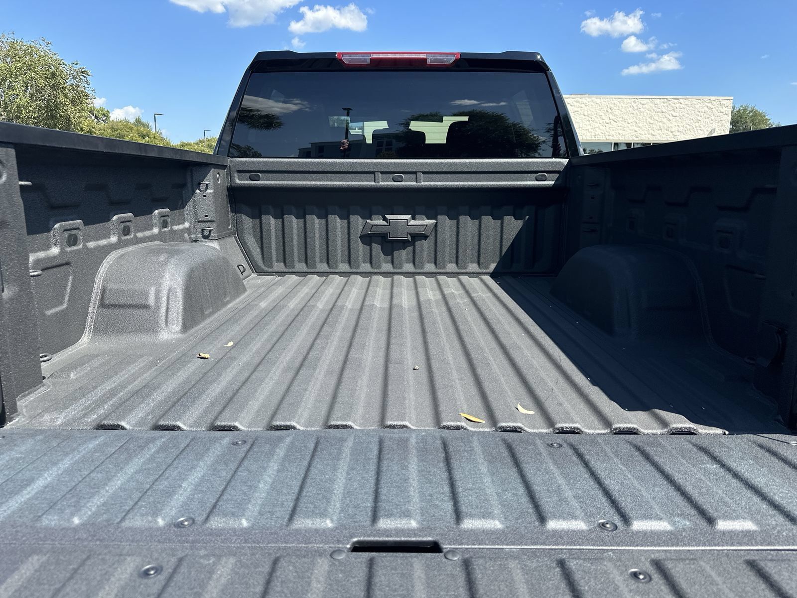 Used 2026 Chevrolet Silverado 1500 Custom Trail Boss w/ Midnight Edition AWD/4WD image 32
