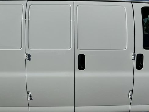 New 2026 Chevrolet Express 3500 Extended w/ Driver Convenience Package RWD image 22