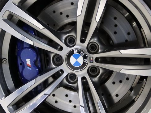 Used 2018 BMW M4 Convertible image 84