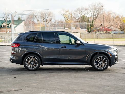 Used 2020 BMW X5 M50i w/ Premium Package image 4