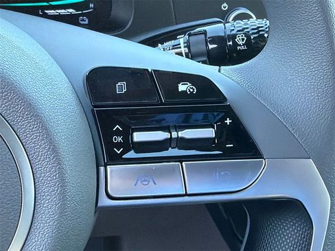 New 2026 Hyundai Elantra Blue image 25