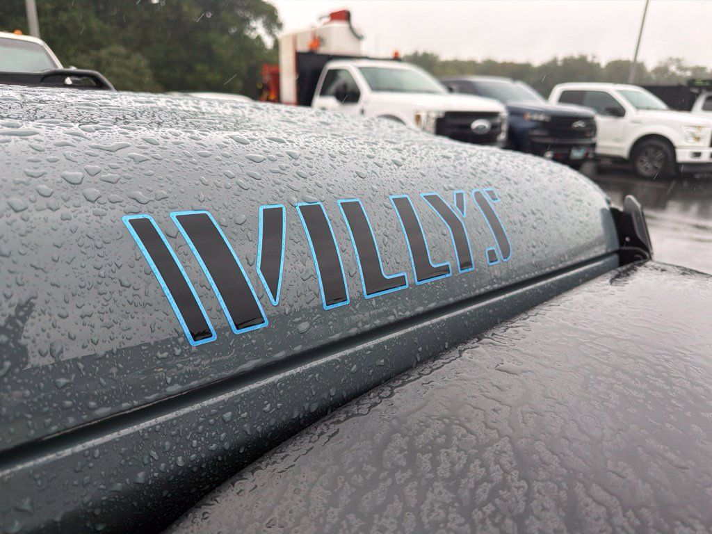 Used 2024 Jeep Wrangler Unlimited AWD/4WD image 7