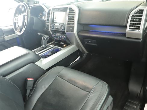 Used 2015 Ford F150 Lariat AWD/4WD image 16