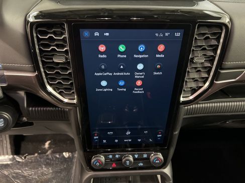 New 2025 Ford Ranger Lariat w/ Convenience Package image 10