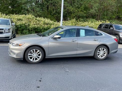 Used 2018 Chevrolet Malibu LT image 20