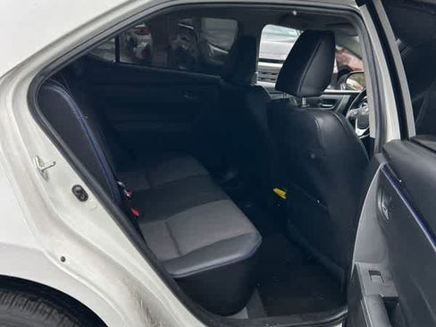 Used 2019 Toyota Corolla SE image 16