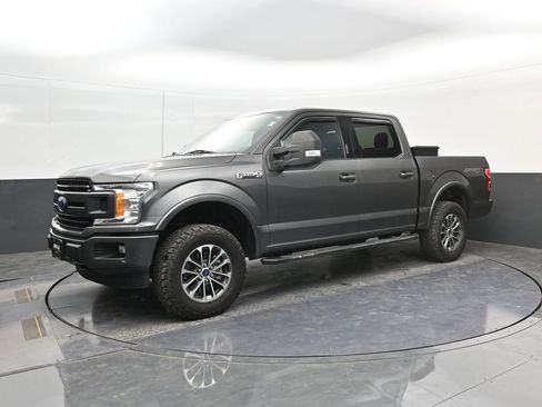 Used 2018 Ford F150 XLT w/ Equipment Group 301A Mid image 4