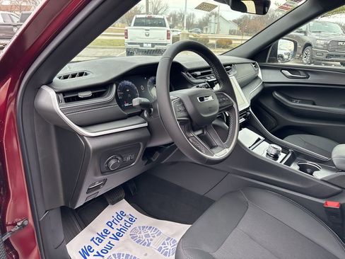 New 2026 Jeep Grand Cherokee Laredo AWD/4WD image 61