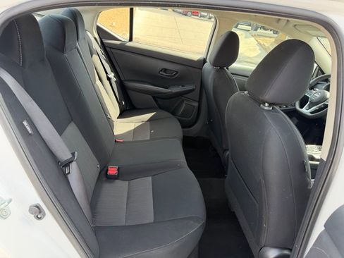 Used 2024 Nissan Sentra SV FWD image 15