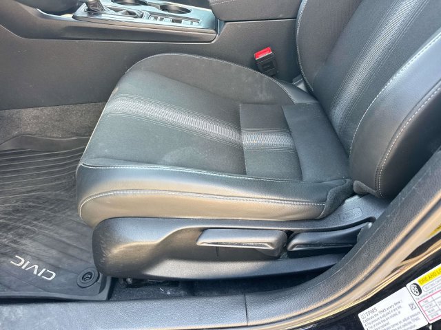 Used 2025 Honda Civic Sport image 20