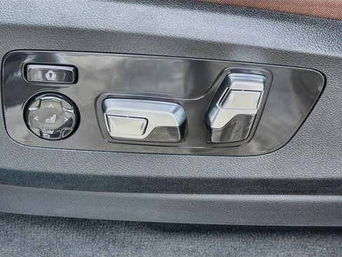 New 2027 BMW X7 xDrive40i w/ M Sport Package AWD/4WD image 27