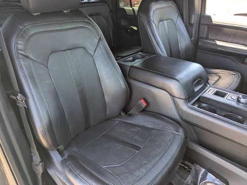 Used 2020 Ford Expedition Max Limited RWD image 11
