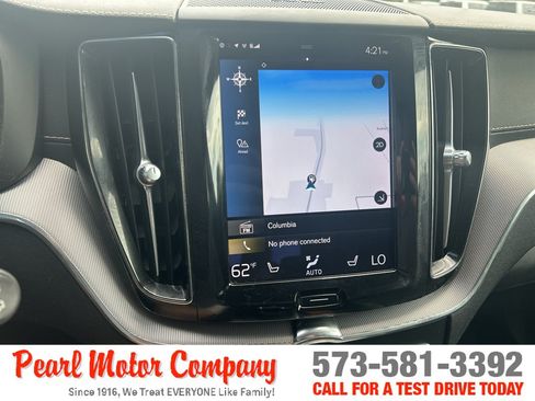 Used 2021 Volvo XC60 T5 R-Design AWD/4WD image 15