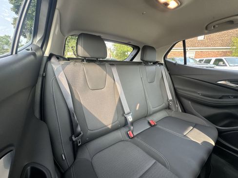 Used 2023 Buick Encore GX Preferred w/ Cold Weather Comfort Package image 28