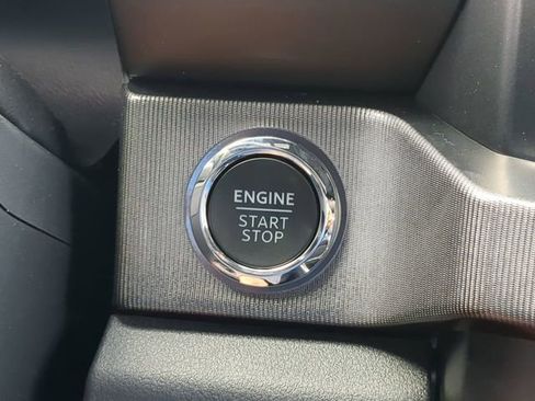 New 2025 Ford F350 Platinum w/ FX4 Off-Road Package image 32