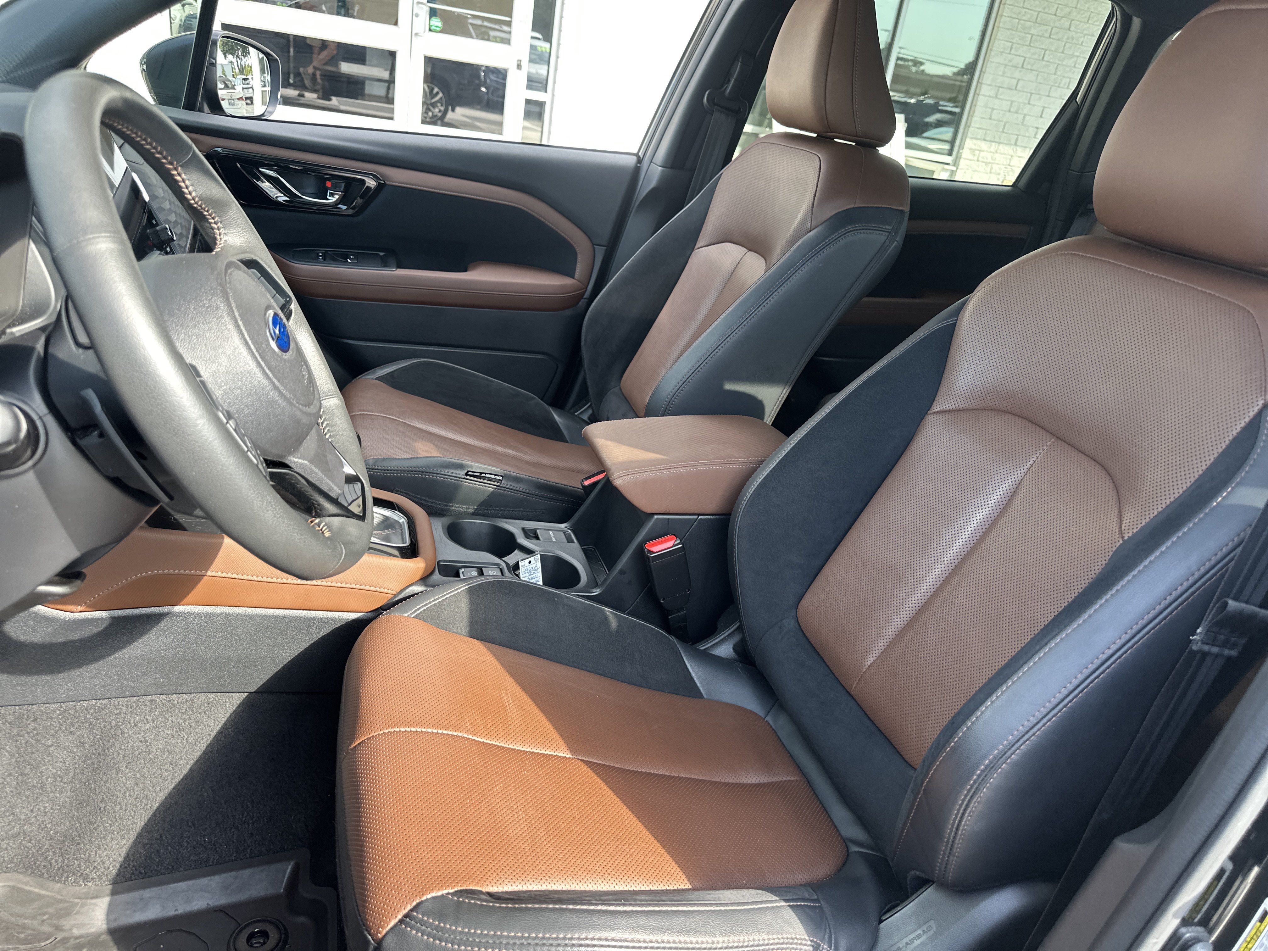 Used 2025 Subaru Forester Touring w/ Popular Package - Touring AWD/4WD image 10