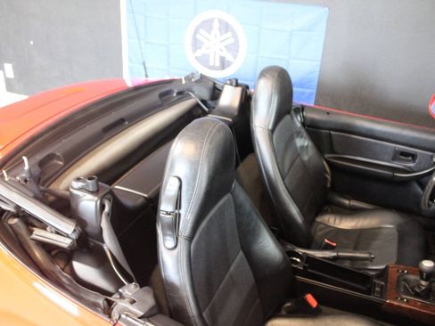 Used 1997 BMW Z3 2.8 RWD image 7