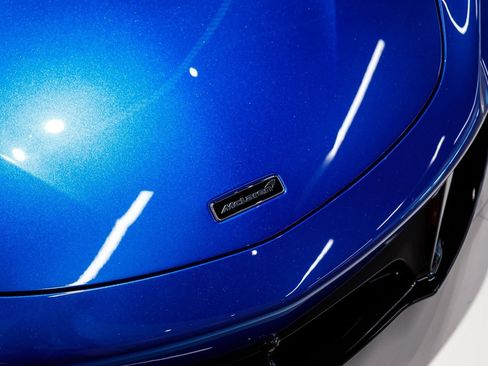 New 2026 McLaren Artura Spider RWD image 2