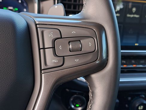 Certified 2024 Chevrolet Silverado 1500 High Country image 25