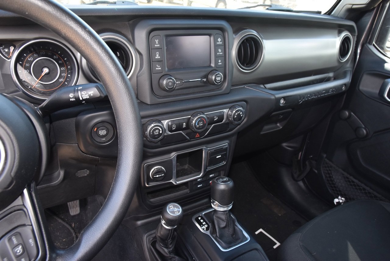 Used 2018 Jeep Wrangler Unlimited Sport AWD/4WD image 8