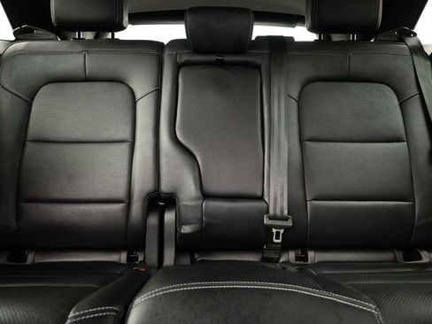 Used 2021 Ford Escape SEL image 18