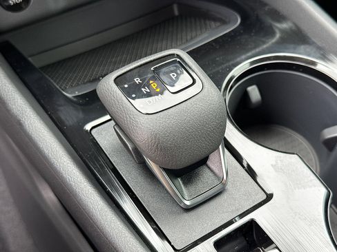 New 2026 Nissan Rogue SV image 33