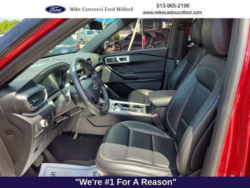 Certified 2020 Ford Explorer XLT w/ Equipment Group 202A AWD/4WD image 24