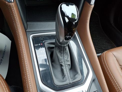 Used 2019 Subaru Forester Touring image 17