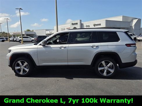 Certified 2024 Jeep Grand Cherokee L Limited w/ Luxury Tech Group II image 4