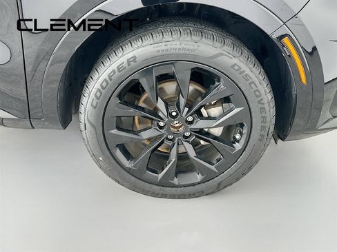 Used 2023 Kia Sorento SX AWD/4WD image 37
