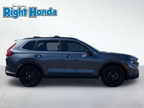 Certified 2024 Honda CR-V Sport-L image 9