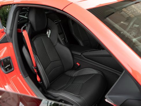Used 2025 Chevrolet Corvette Z06 w/ Z07 Performance Package RWD image 78